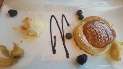 Uptown Diner