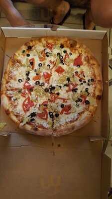 City Pizza Bar & Grill