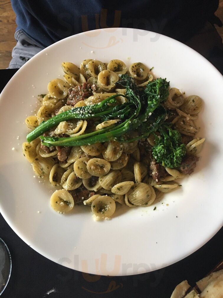 Adriatic Restaurant & Bar