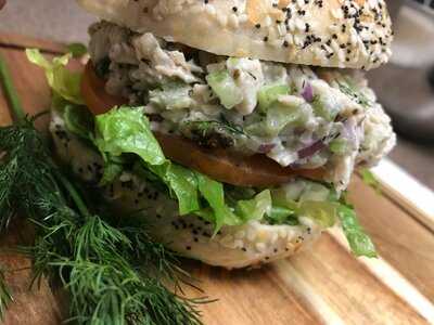 Bruchelle's Bagel Bistro