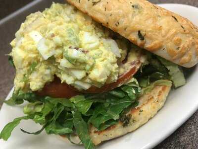 Bruchelle's Bagel Bistro