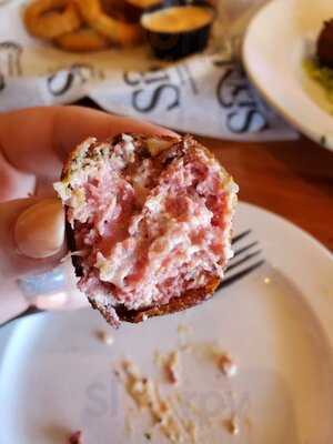 Slyman's Tavern Independence