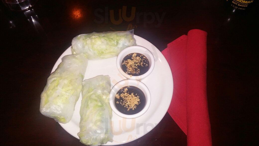 Red Bowl Asian Bistro