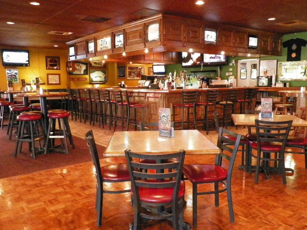 J P's Sports Bar And Grill