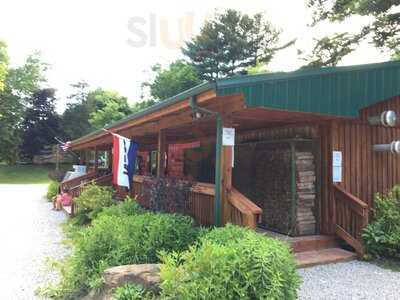 Old Man's Cave General Store