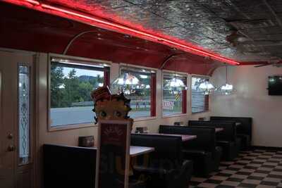 Red Line Diner