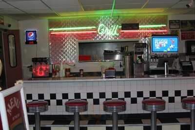 Red Line Diner