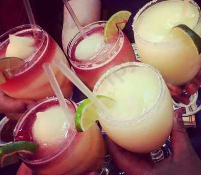 El Arriero Mexican Grill