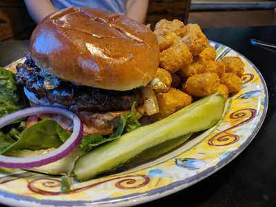 Tavern Of Independence