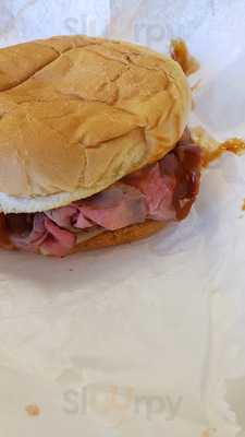 Zenos Roast Beef And Seafood