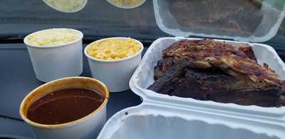 Smokeshack Ribs Restaurant