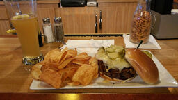 Mainstreeter Bar & Grill