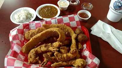 Sam's Southern Eatery