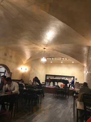 Kassiani Restaurant Brewery & Bakery