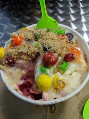 Limeberry Frozen Yogurt
