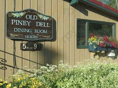 Old Piney Dell Restaurant & Bar