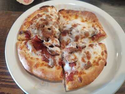Hometown Pizza