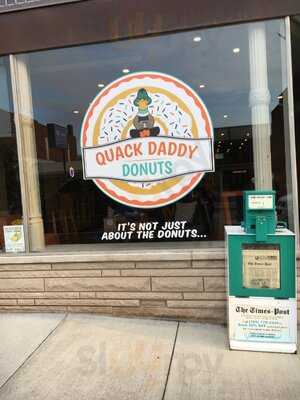 Quack Daddy Donuts