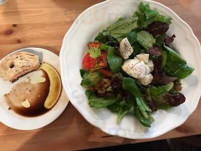 Catello's Mozzarella Bar