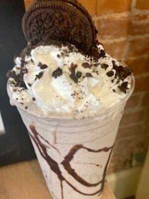 Yummerful-ice Cream & Treats