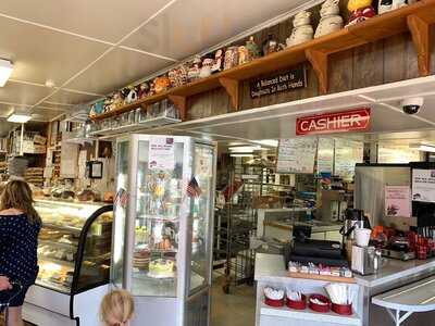 Dylan's Cottage Bakery & Delicatessen