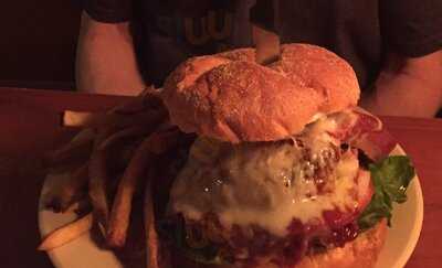 Broken Axe Brew House