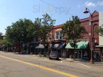 Mindy's Dover Station