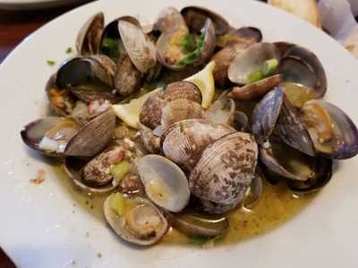 Castaways Seafood Grille