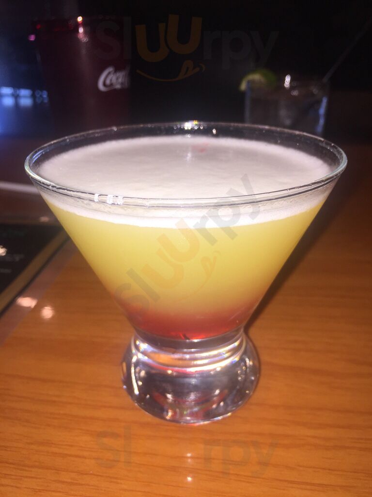 Moonshiners Bar & Grill