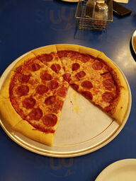 Breadeaux Pizza