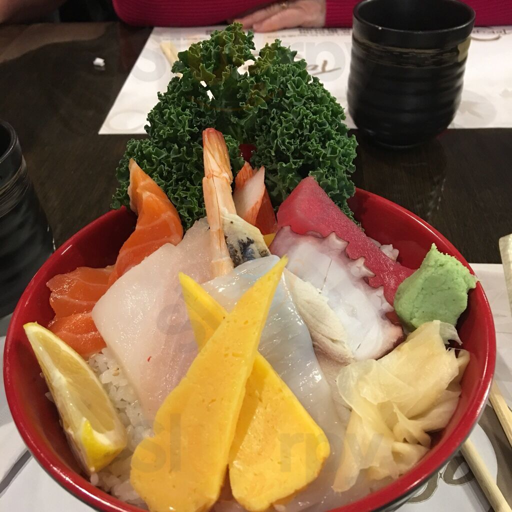 Tokyo Sushi & Hibachi