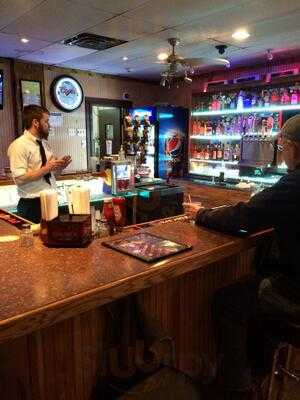 The Edge Bar And Grille