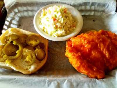 Mel's Riverside Bar & Grill