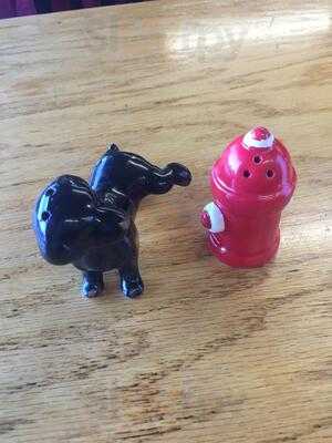 Jd's Deli And Grille