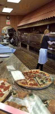 Franks Pizza Of Oakland