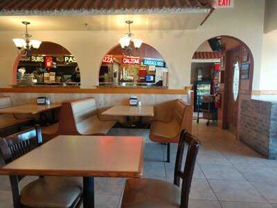 Franks Pizza Of Oakland