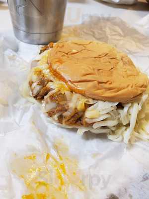 Popplo's Pizza & Que Burgers