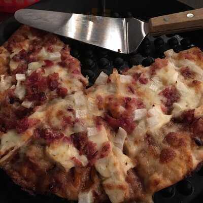 Gino's Pizza And Spagetti House