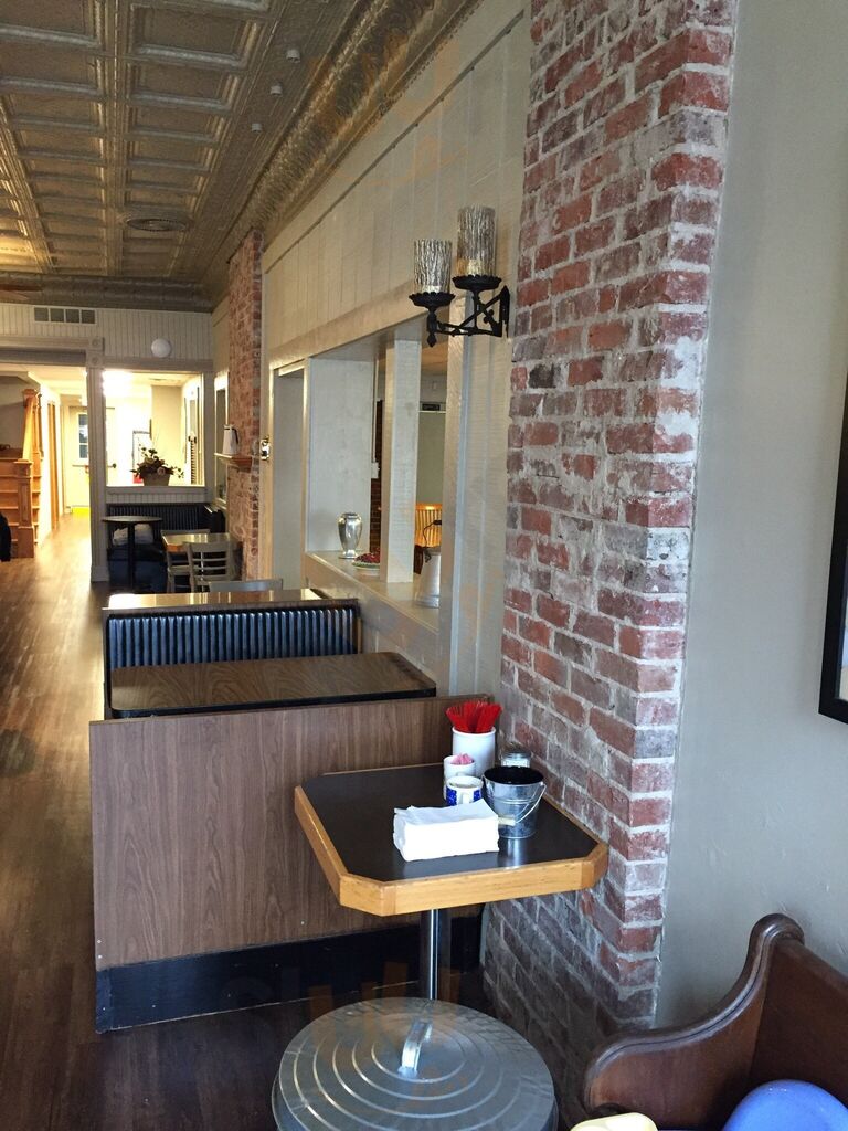 Bran N Shorts Coffee House