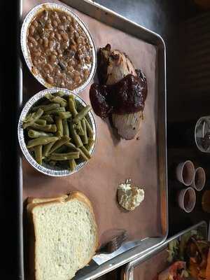 Fire-n-smoke Wood Fired Kitchen