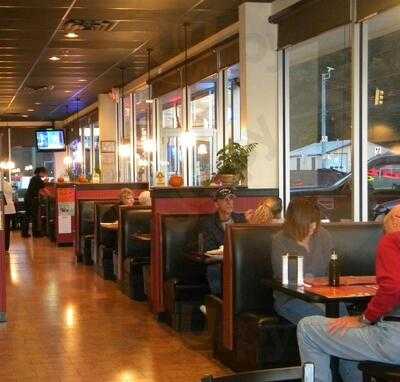 Woodys Bar Bq Grill And Bar