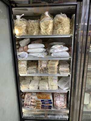 Kelly's Butcher Shop & Deli