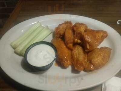 Hoss's Steak & Sea House