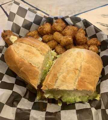 Mikey's Pizza Pit Stop