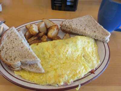 The Front Door Diner & Backdoor Bar