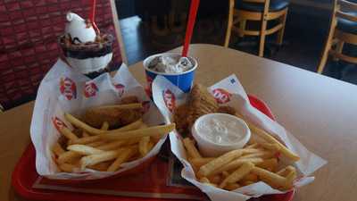 Dairy Queen Grill & Chill