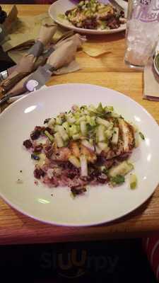 Applebee's Grill + Bar