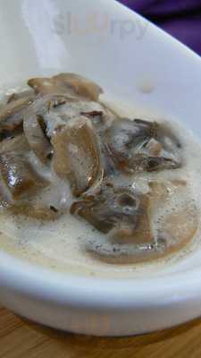 96 Lives Vegan Bakery & Cafe