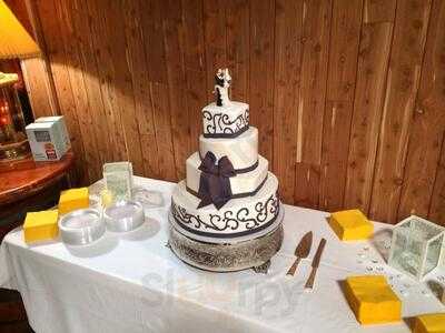 Creations By Laura Bakery & Cafe