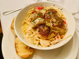 Broadway House Bistro